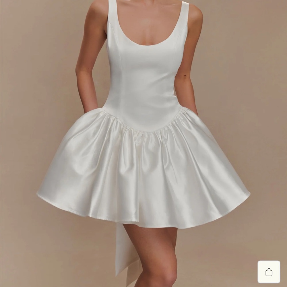 Meshki Felicia White Satin Scoop-Neck Midi Dress